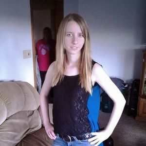 Meet your Posher, Abigail